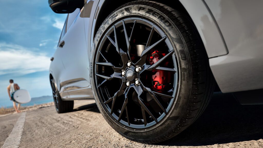 Ford Kuga ST-Line X Black Package (2025)