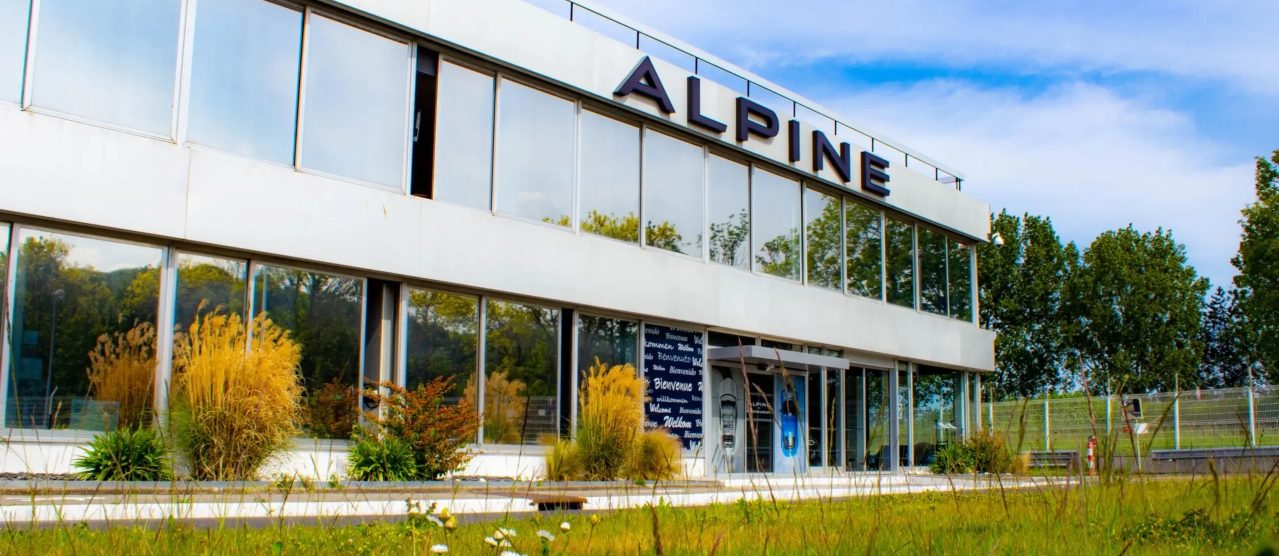 Op bezoek in de Alpine-fabriek waar de passie duidelijk overheerst