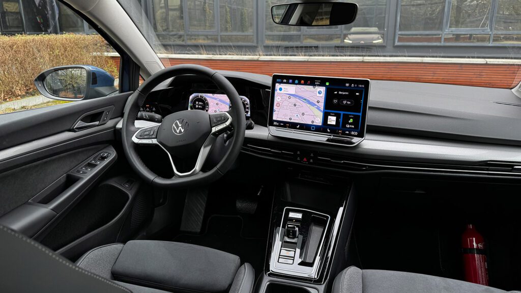 Test VW Volkswagen Golf eHybrid PHEV 204 pk DSG facelift 8.5 (2025)
