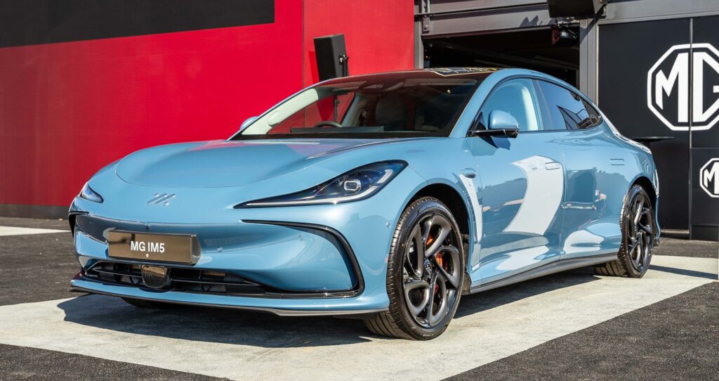 MG gaat premium met IM5 en IM6 op Goodwood