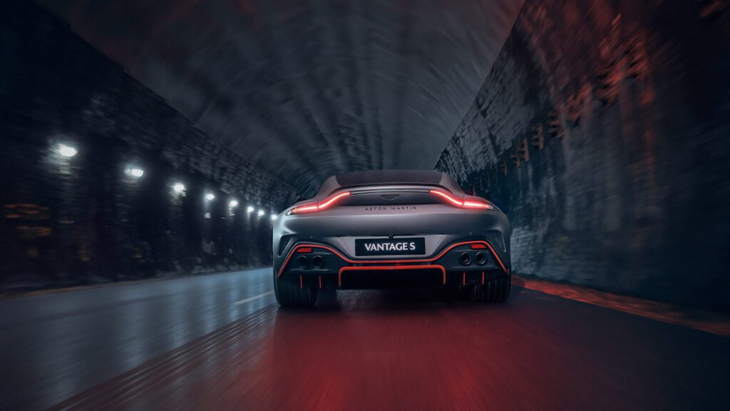 Aston Martin Vantage S V8 680 pk is scherper, speelser en sportiever (2025)