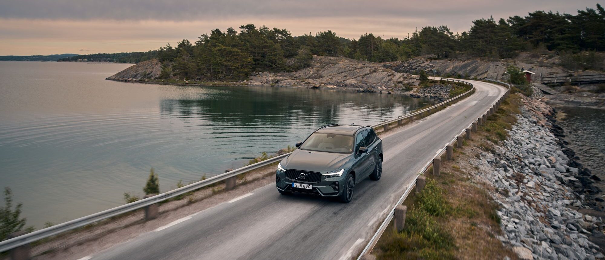 Volvo Midsummer Experience: Het Zweedse avontuur aan boord van de vernieuwde XC60 en EX30 Cross Country