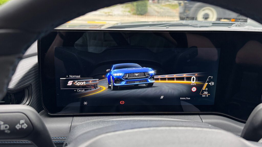 Test: Ford Mustang Dark Horse V8 453 pk (2025)