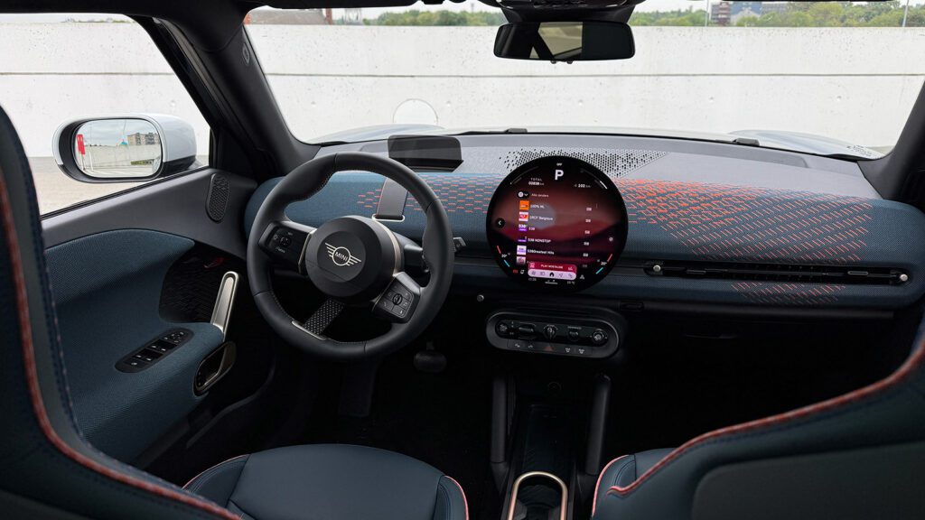 Test MINI Aceman S EV SUV crossover SE 218 pk J05 (2025)