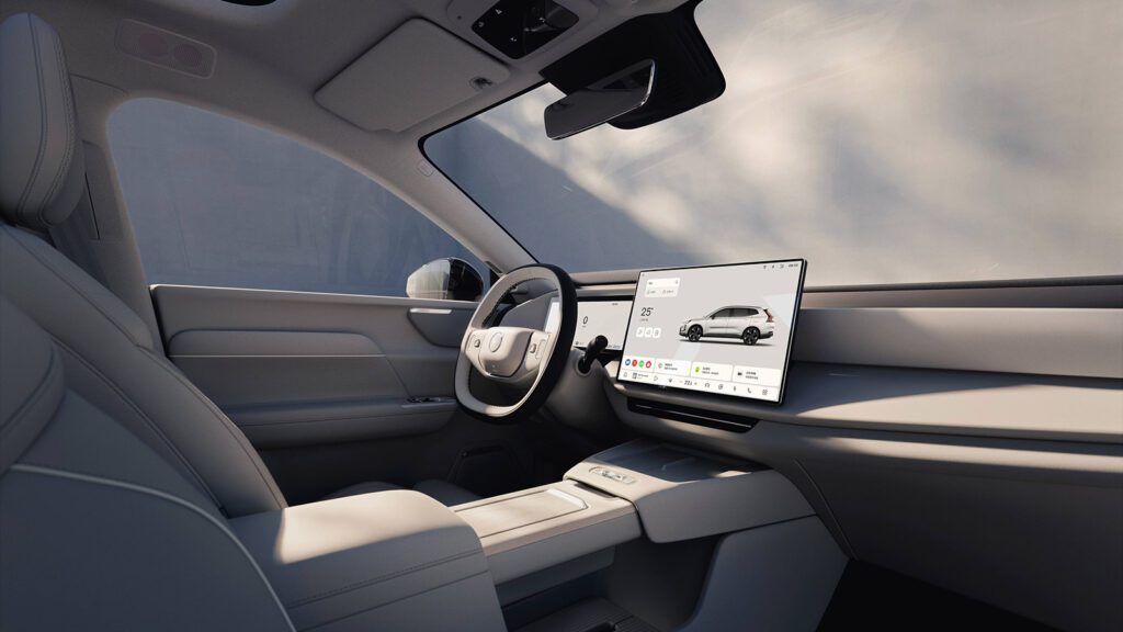 Volvo XC70 PHEV SUV (2025)