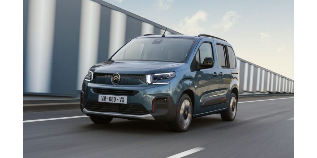 Hoera, de Citroën Berlingo (en zijn neven) komen terug met verbrandingsmotoren. Ook een XL-versie staat klaar in de coulissen.