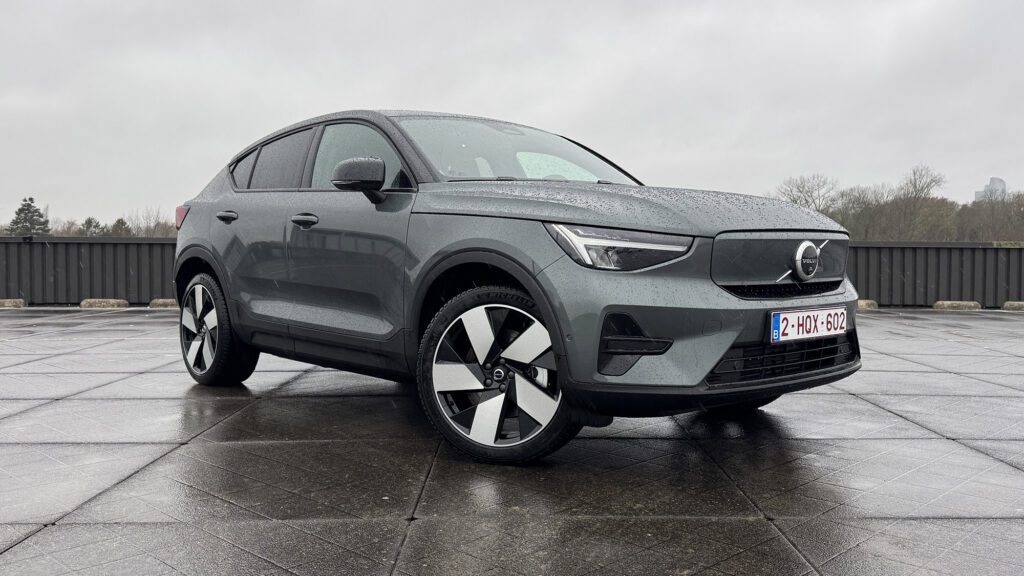 Test Volvo EC40 SUV EV 252 pk MY26 (2025)