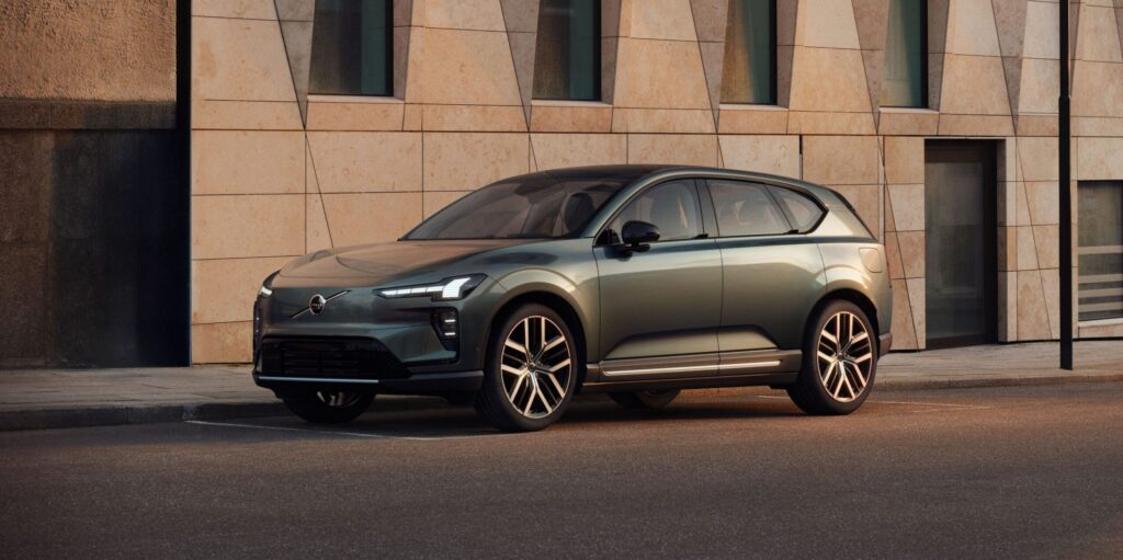 Volvo EX60 is een succes: productie wordt nu al opgeschroefd