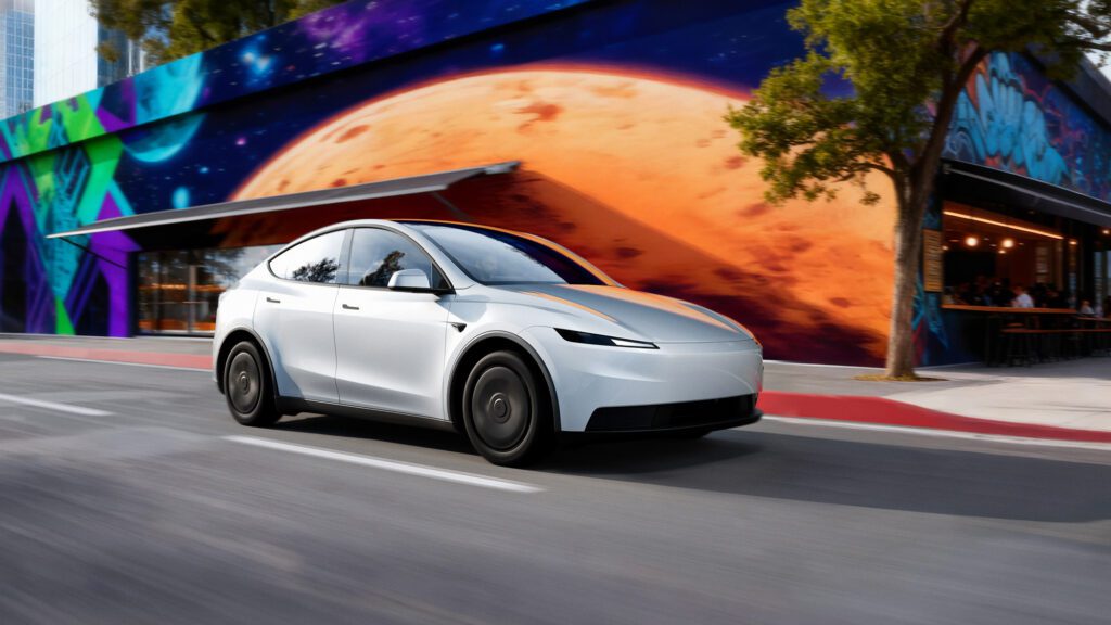 Tesla Model Y Standard Long Range Achterwielaandrijving RWD EV SUV (2026)