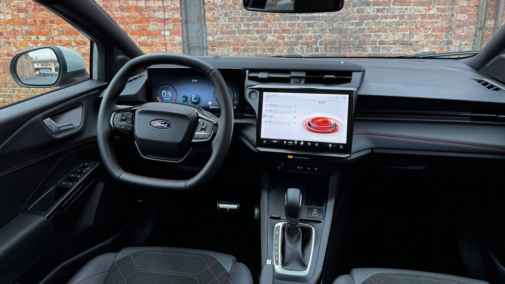 Test Ford Puma crossover 1.0 EcoBoost Hybrid mHEV 125 pk A7 facelift (2026)