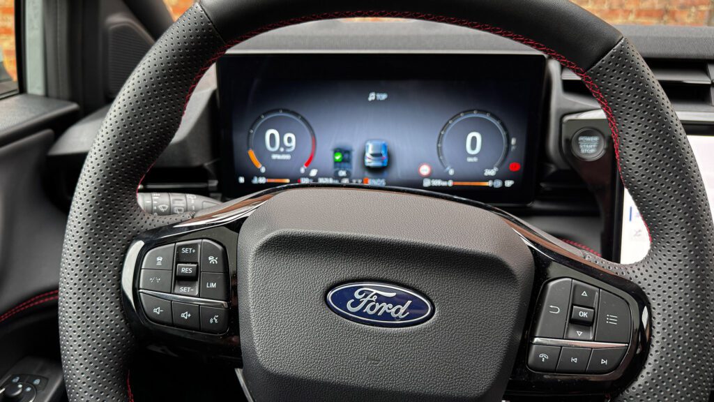 Test Ford Puma crossover 1.0 EcoBoost Hybrid mHEV 125 pk A7 facelift (2026)