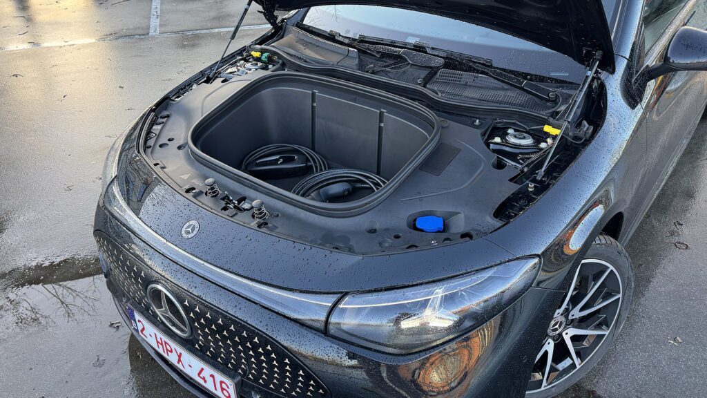 Test Mercedes CLA250+ met EQ technologie EV CLA coupe 272 pk RWD C178 (2026)