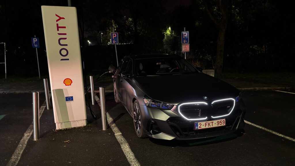 Test BMW i5 Touring M60 xDrive EV 601 pk G61 (2026)