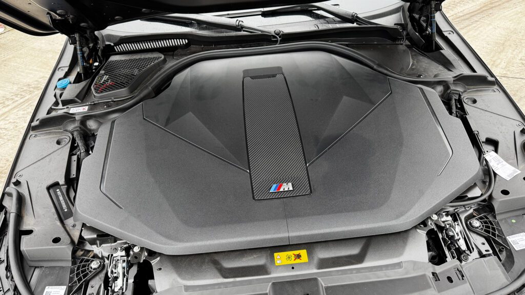 Test BMW i5 Touring M60 xDrive EV 601 pk G61 (2026)