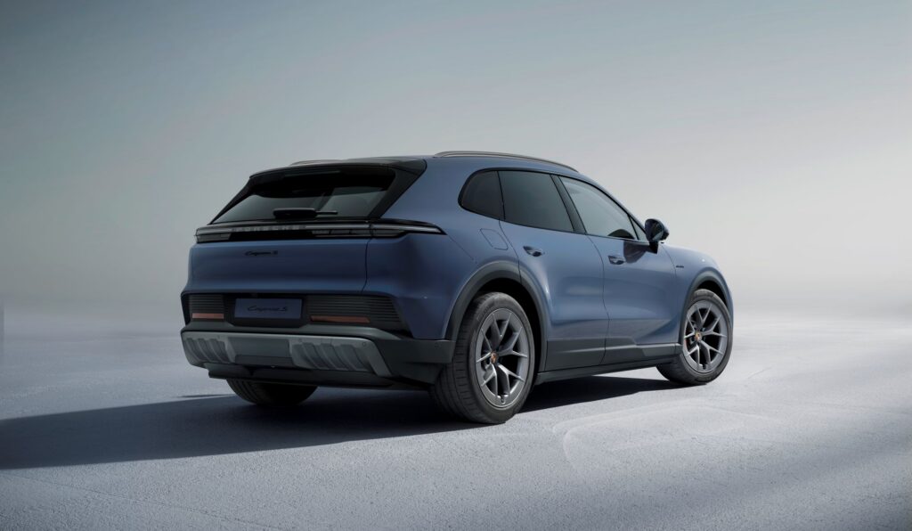 Porsche Cayenne S komt zich nestelen tussen de basisversie en de Turbo