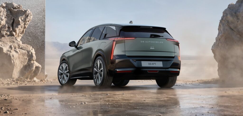 Nieuwe DS Numéro 7 is heel belangrijk voor het merk. Komt als hybride én volledig elektrisch (video)