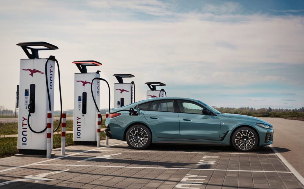 Een pak meer nieuwe personenwagens ingeschreven in maart en BMW weer nummer één