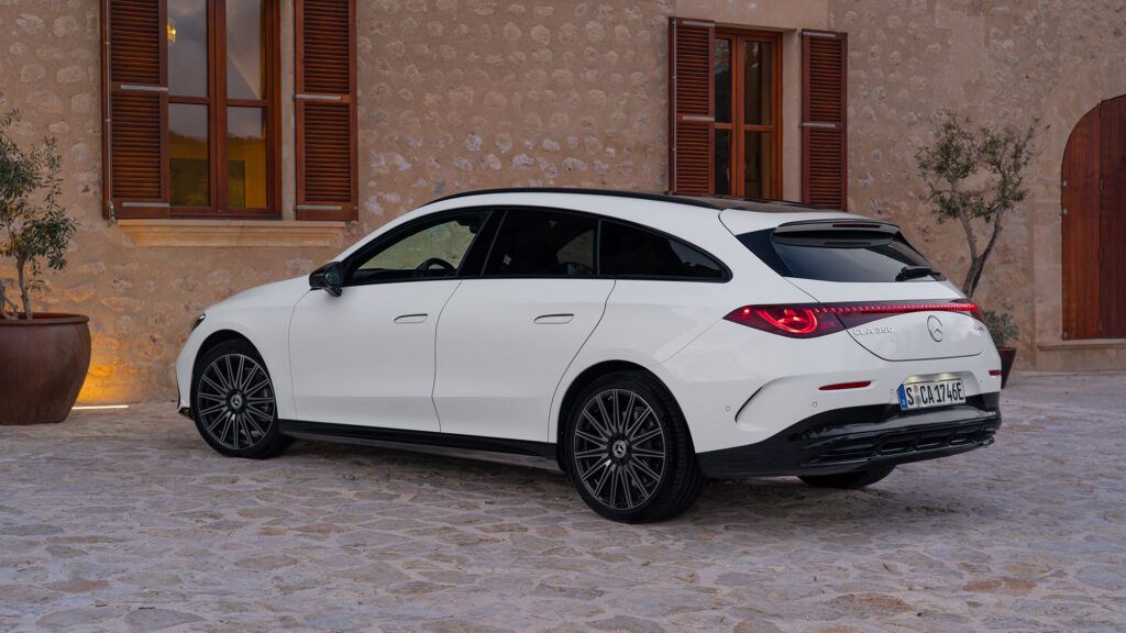 Test Mercedes CLA Shooting Brake Electric EQ X174 EV (2026)
