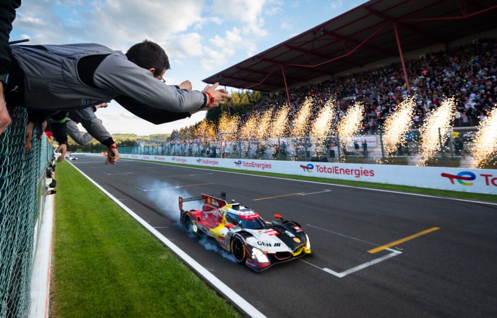 BMW realiseert voor meer dan 100.000 toeschouwers dubbelslag in 6 Uren van Spa-Francorchamps