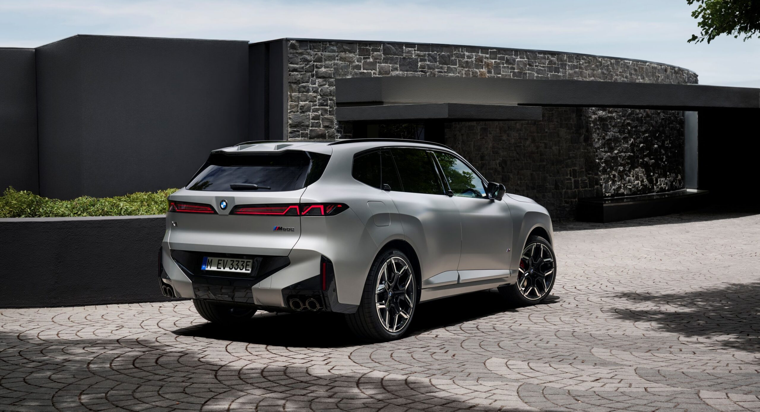 BMW X5 met M Sport Pack pakt uit met verschillende identiteit