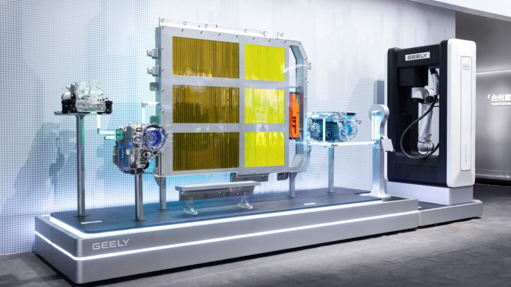 Na 800 volt komt 1.000 volt: Geely wil een elektrische auto in amper 5 minuten opladen