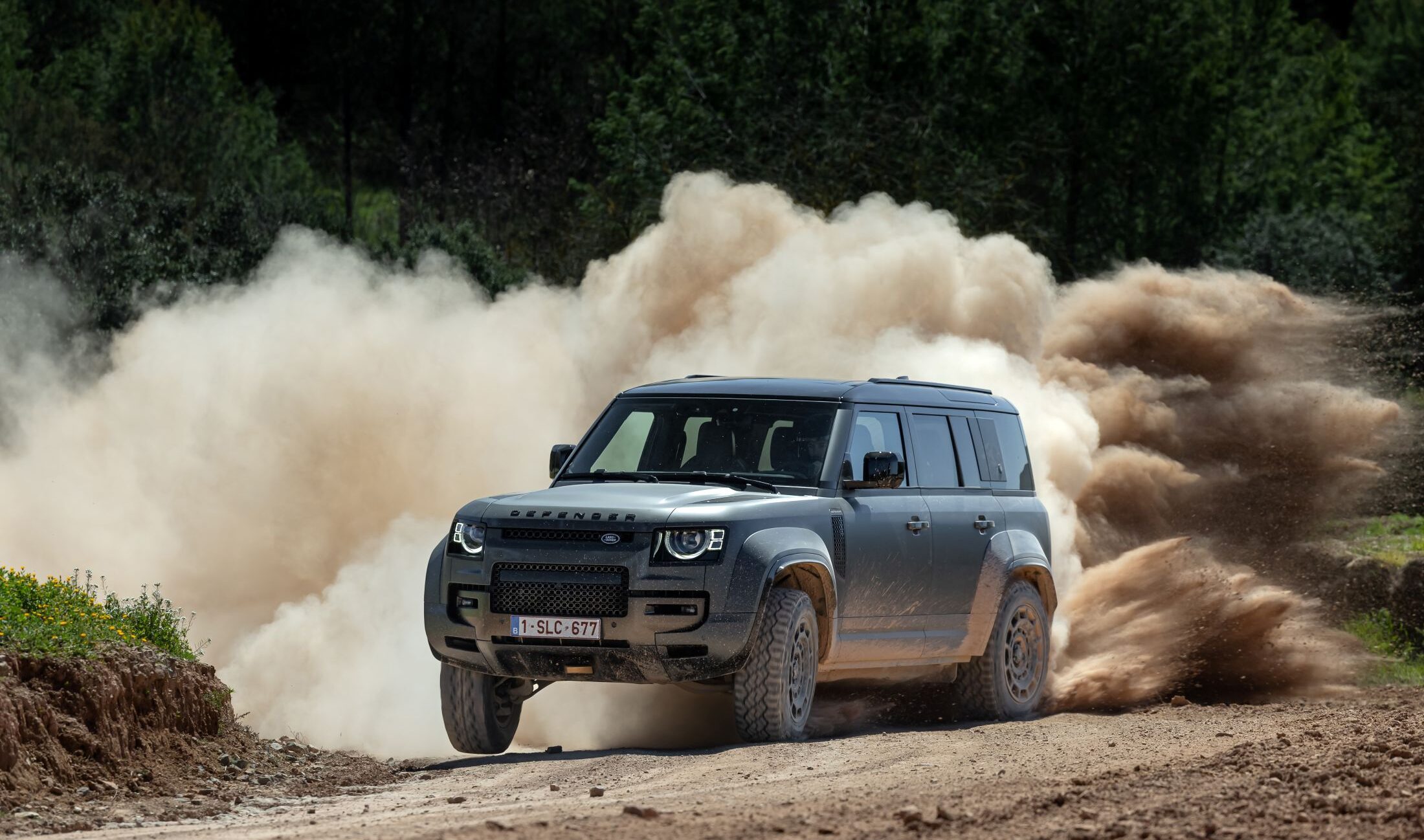 Test Land Rover Defender 110 Octa: goed gek en heel plezant, dat ligt vaak dicht in elkaars buurt