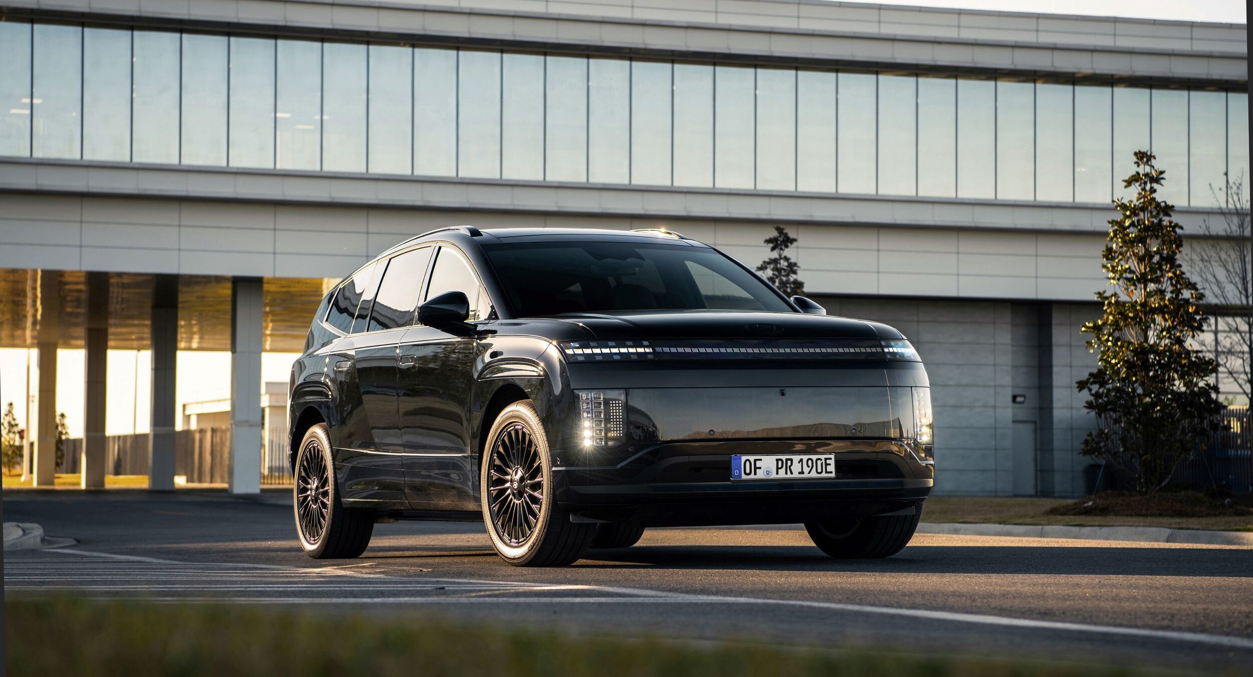 Nog meer luxe en exclusiviteit met Hyundai Ioniq 9 Calligraphy Black Ink