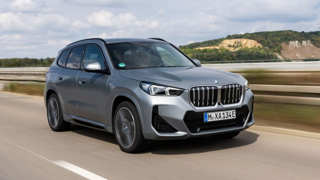 Test BMW iX1 eDrive20, of hoe populair nog wat populairder maken